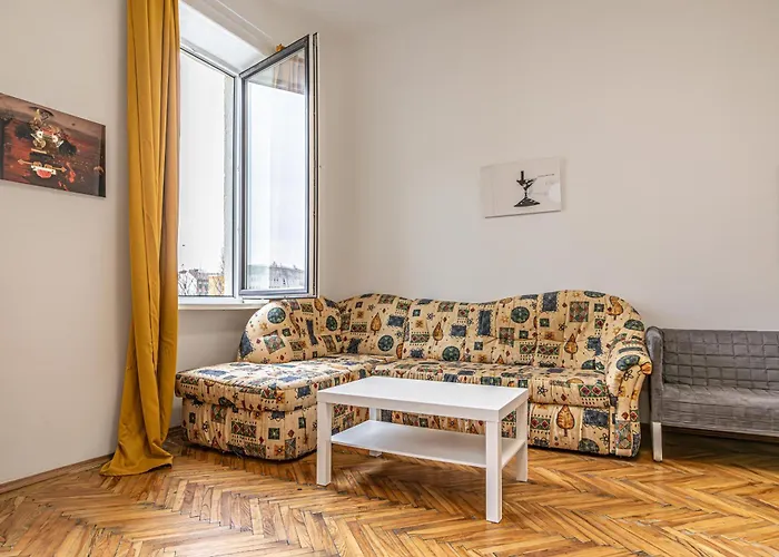 Comfortable 2br In The Heart Of With Wifi Διαμέρισμα Βιέννη
